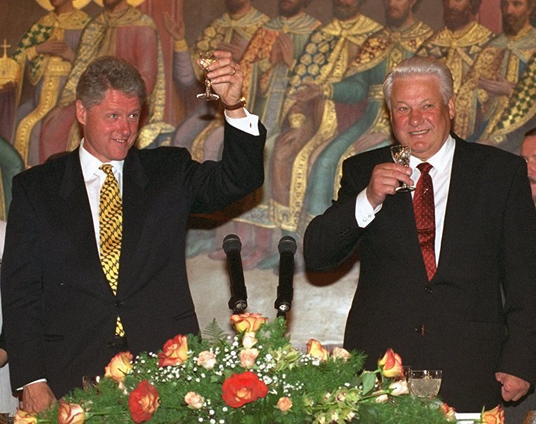 Empty dream of drunken Russia - Russia, Vladimir Putin, Bill clinton, Combating alcoholism, Boris Yeltsin, Longpost, Politics