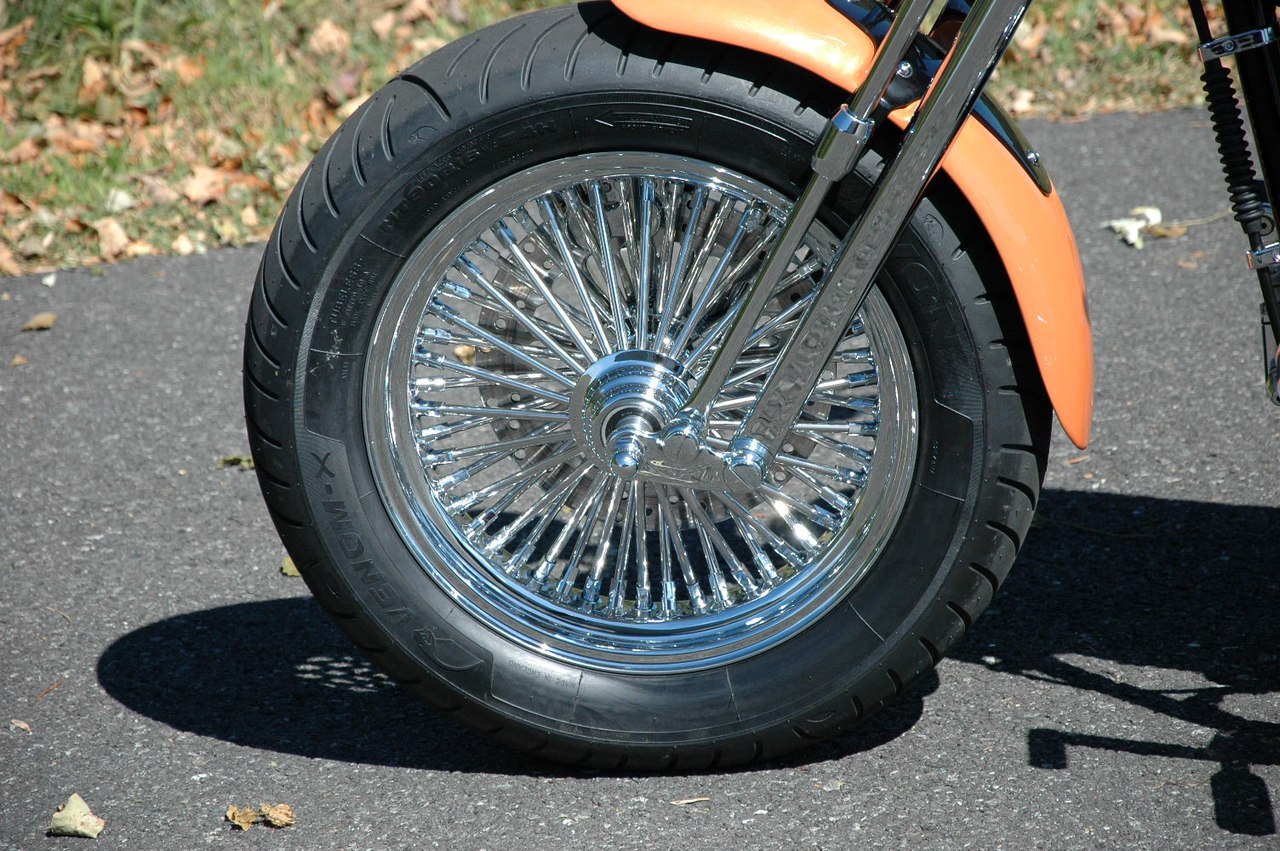 SPEEDSTER 200 TIRE BOBBER - Moto, Bobber, Castom, Chopper, Motorcycles, Longpost