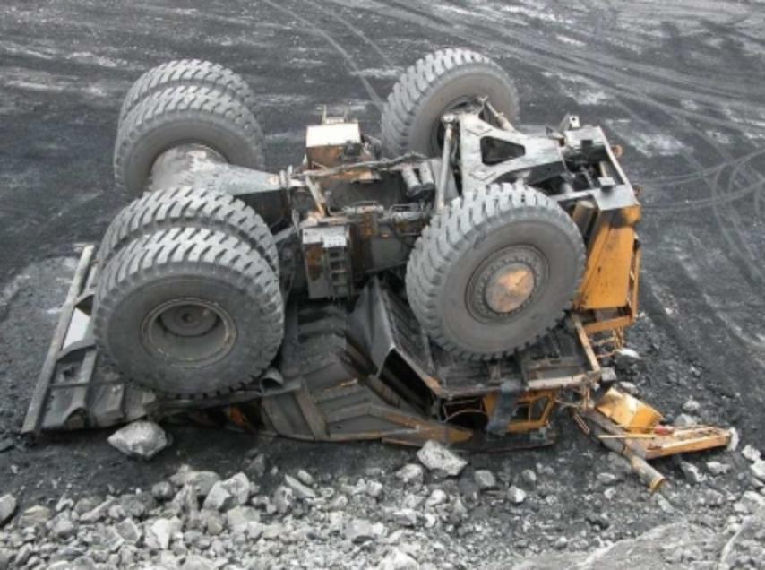 Unbelievable, but it is a fact! BelAZ overturned in the Krasnoyarsk Territory. - Crash, BelAZ, Krasnoyarsk region