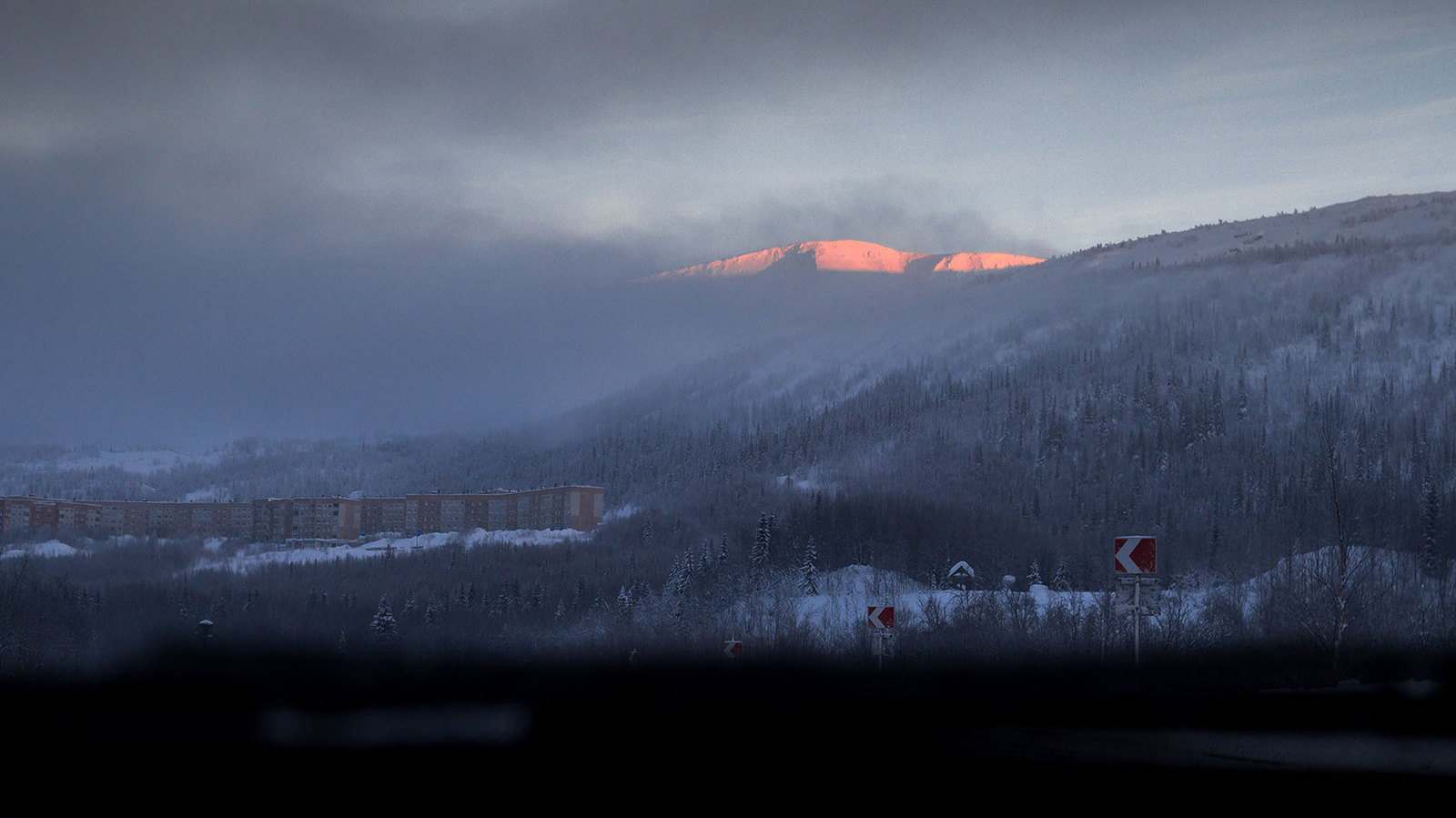 My little town - My, Kirovsk, Khibiny, Winter, The sun