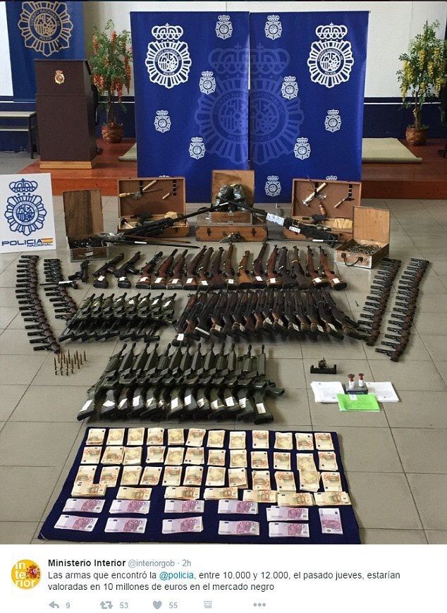 The Spanish police during the investigation covered a criminal group engaged in illegal arms trade. - Weapon, Black Market, Police, arms trade, news, Longpost