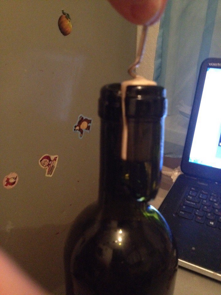 Opened a bottle of wine - My, Rukozhop, Wine, Friday, Evening, Surprise, Longpost