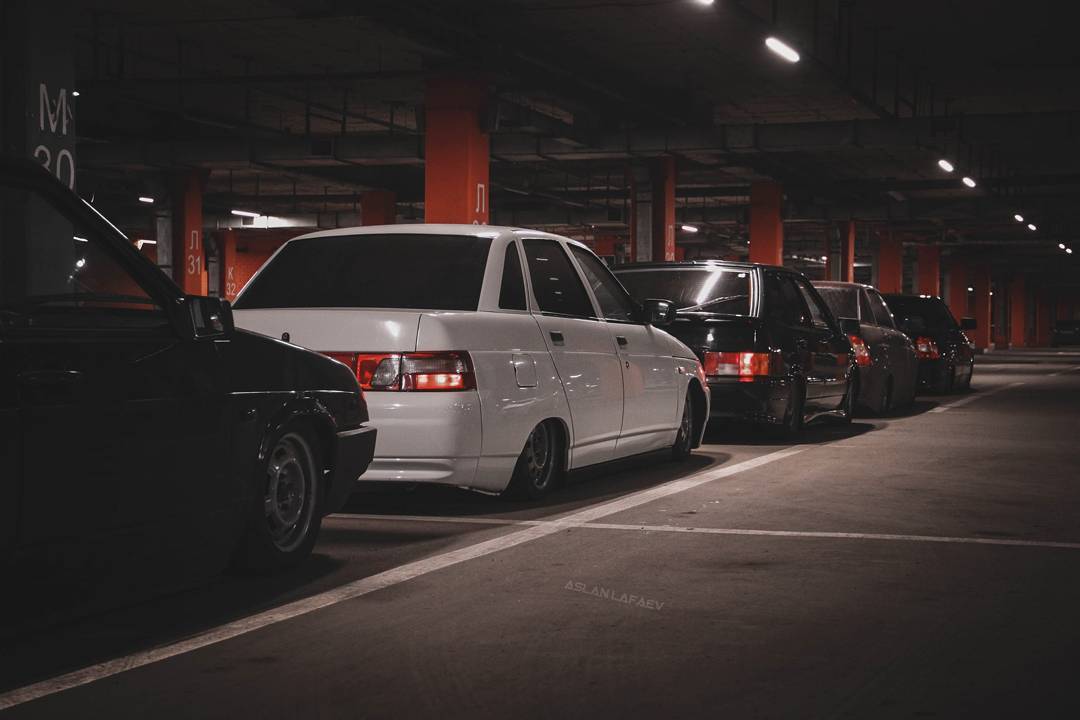 THIS IS NOT Makhachkala and not even Moscow, this is Kazan bishbarmag - Kazan, Moscow, Makhachkala, , Low pelvis, Lada, Caucasus, Understated car