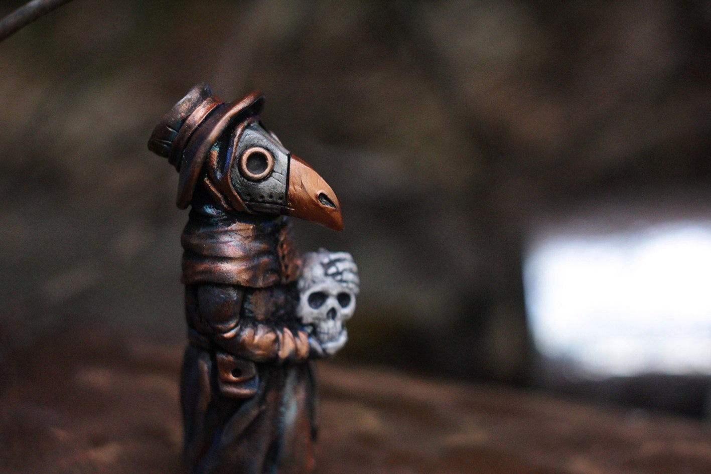 A figurine of a plague doctor with a skull in his hands. - My, Plague Doctor, Scull, Figurine, Steampunk, Polymer clay, Longpost, Figurines