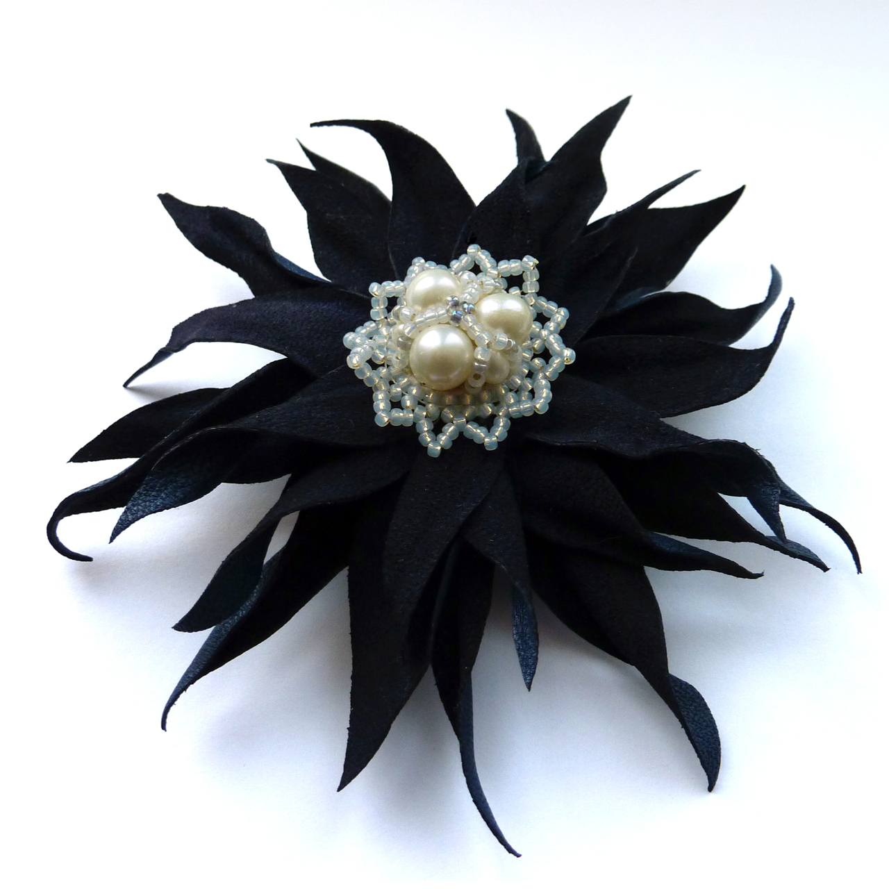 Leather flowers - my ancient works - My, Leather, Flowers, Bijouterie, Handmade, Longpost