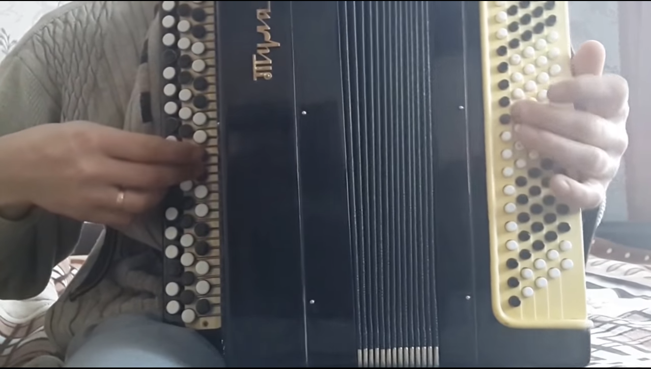 Learning to play the button accordion - My, , Accordionist, Accordion playing, Accordion, Accordion, Repeat