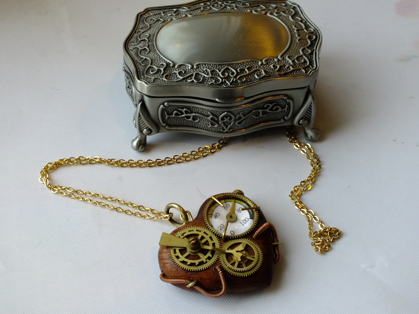 I sawed down a new pendant made of steampunk bubingo wood) - My, Steampunk, , Suspension, Klokpunk, Wood ornaments, Video, Longpost