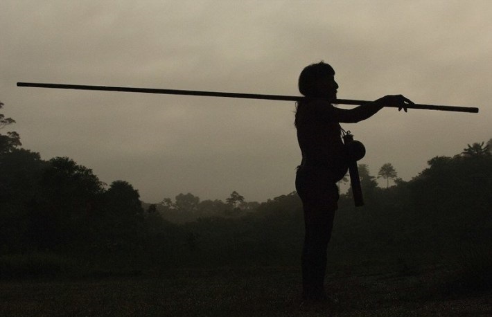 The photographer spent 12 days with the savages from the Amazonian tribe. His shots are shocking... - Guarani, Peekaboo, Longpost