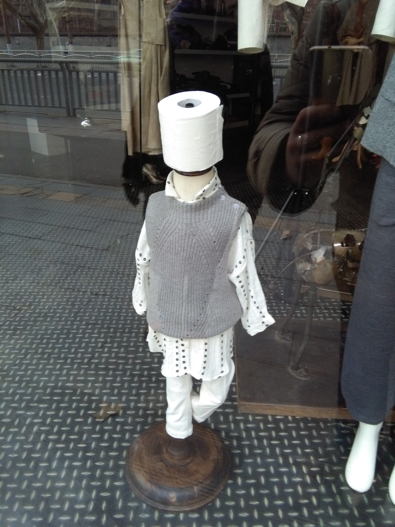 New fashion trends for kids. - My, Toilet paper, Help, Fashion