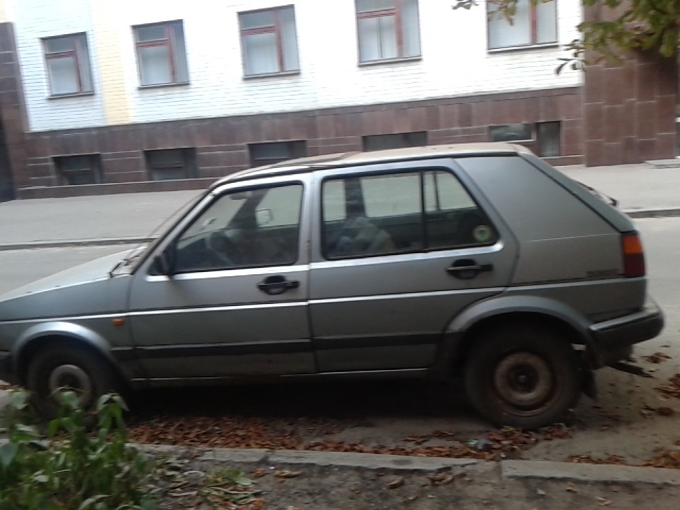 Abandoned cars in Kharkov. - Abandoned, Car, Forgotten, Longpost