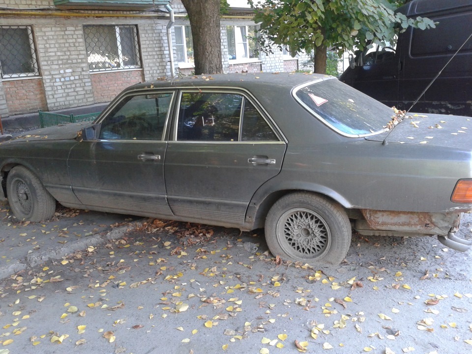 Abandoned cars in Kharkov. - Abandoned, Car, Forgotten, Longpost