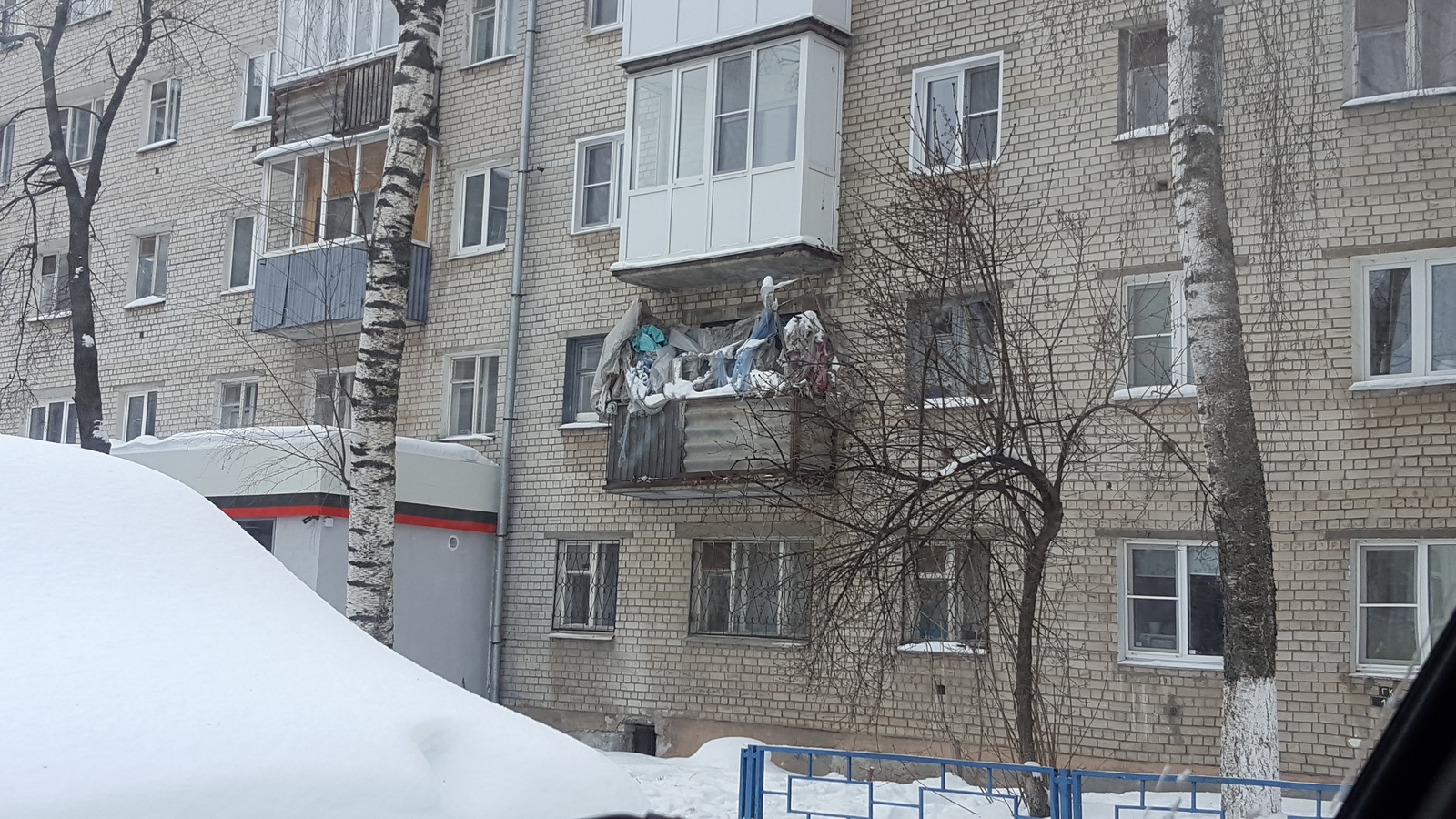 Order on the balcony... - My, Russia, Order, Mess, Balcony, Nizhny Novgorod