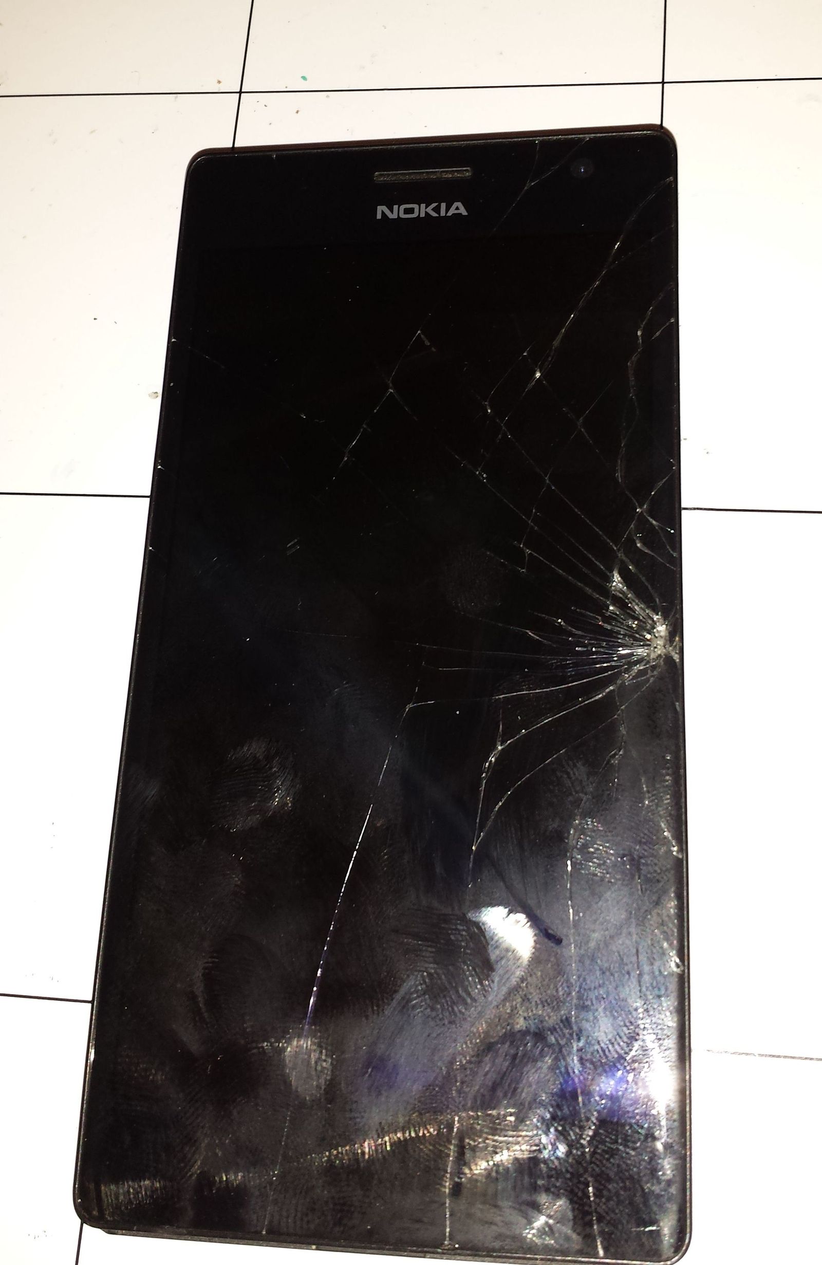 Lumia 735 glass plywood. - My, Ремонт телефона, Glass replacement, Hobby, Saint Petersburg, Longpost