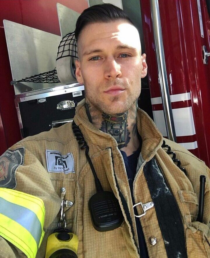 Marshall Perrin is a firefighter from Canada. - Firefighters, Men, Canada, Fire, In contact with, Longpost