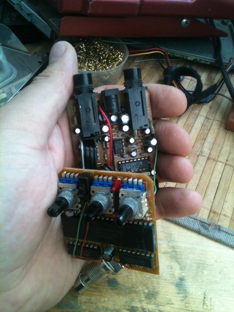 Repair Guyatone MD2. Always so easy and fast - My, Pedalshop, Music effects, Repair of equipment, Soldering itch, Longpost, Video