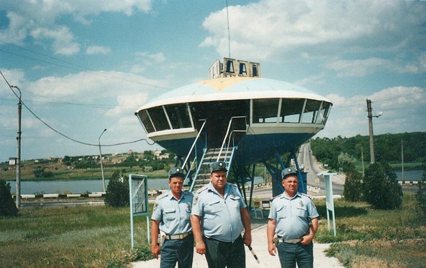 Предъявите ваши межгалактические права - Фотография, ГИБДД, Даи, НЛО, Дорога