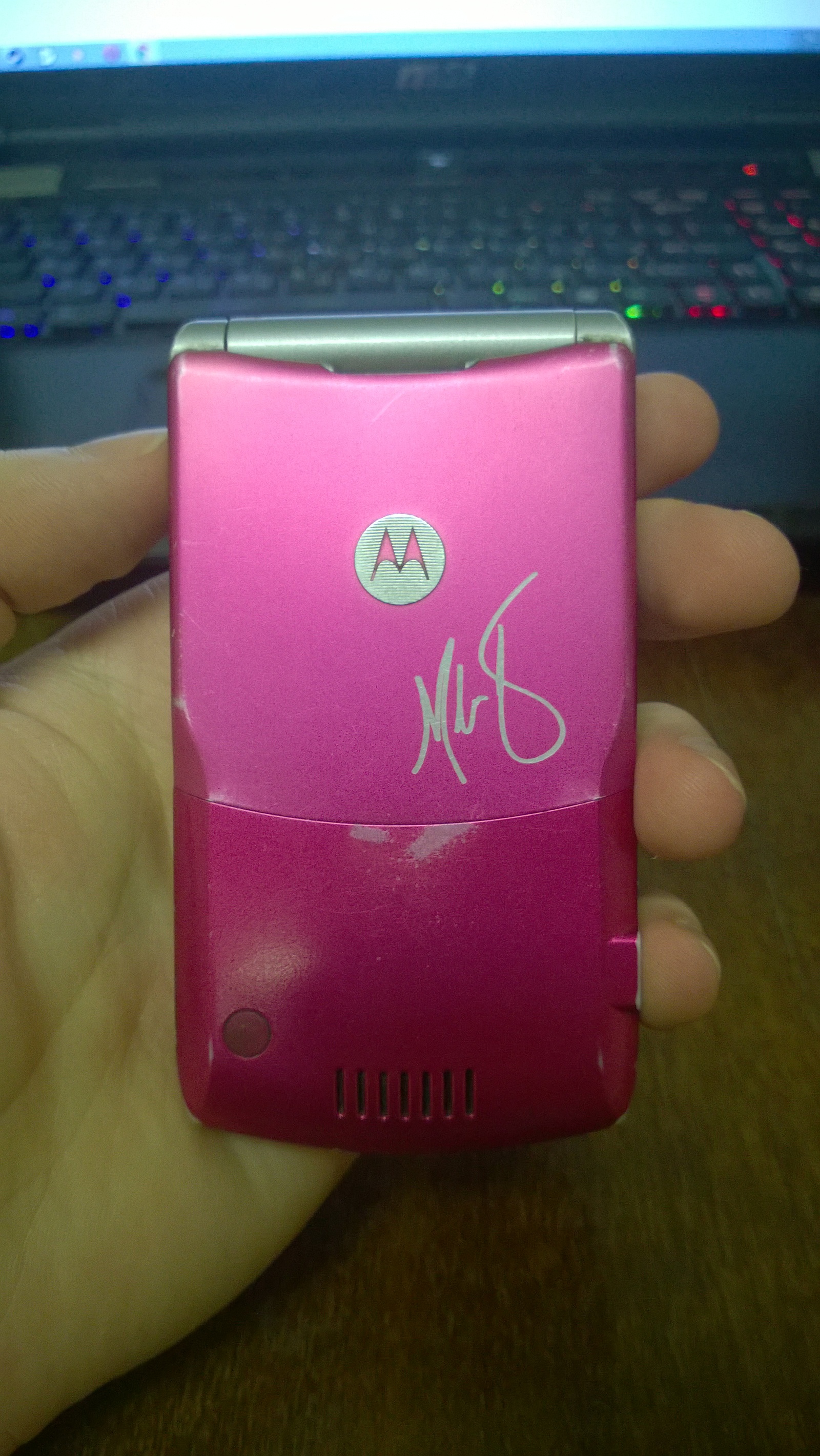 Motorola Pink RAZR V3 Limited edition Maria Sharapova - Моё, Motorola RAZR V3, Розовый, Limited Edition, Maria Sharapova, Мария Шарапова, Телефон, Видео, Длиннопост