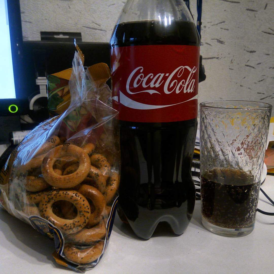 Вкусно ! - Моё, Coca-Cola, Маковые сушки, Сушки