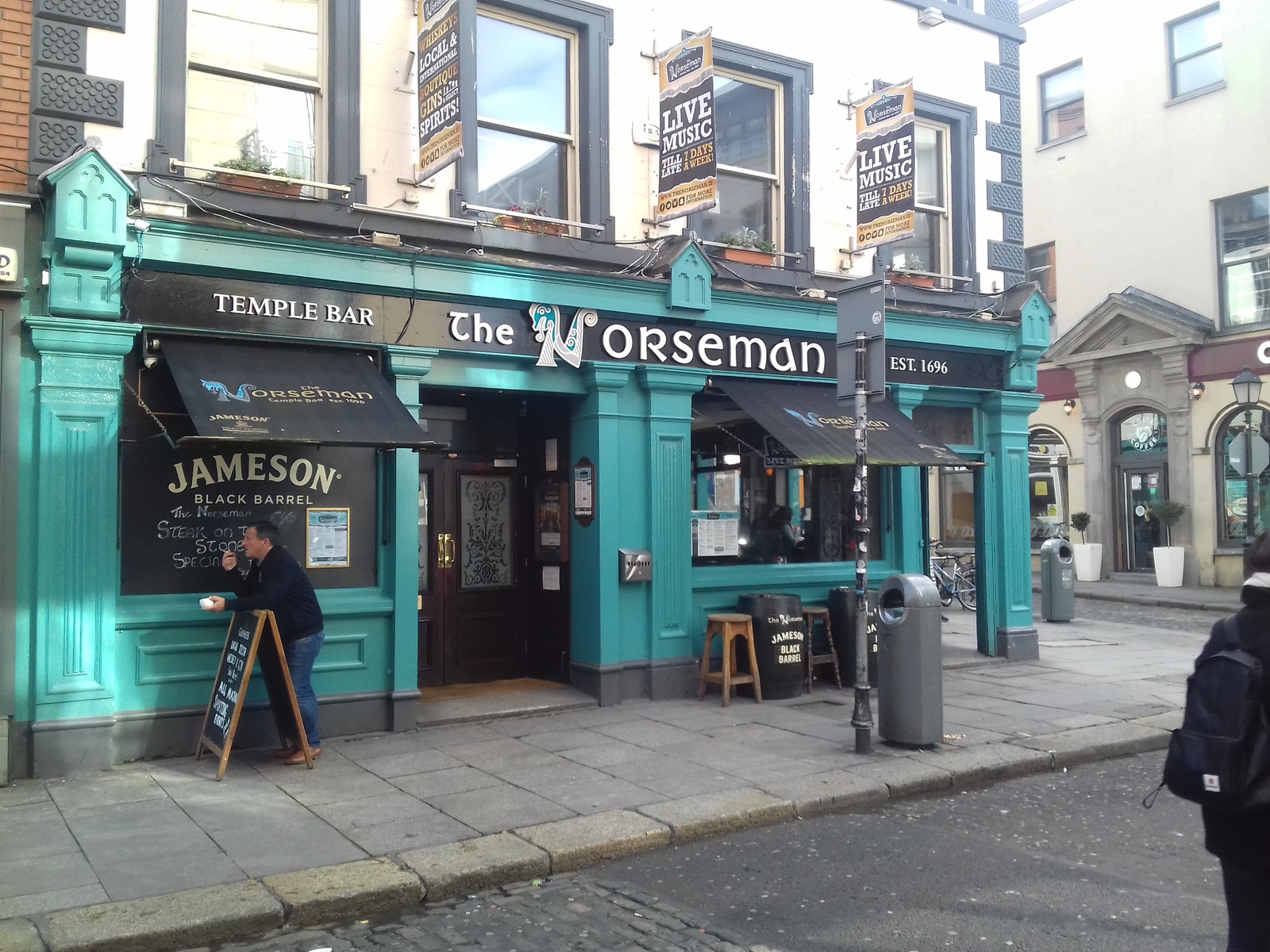 Dublin rainbow) - My, Ireland, Dublin, Pubs, Rainbow, Longpost