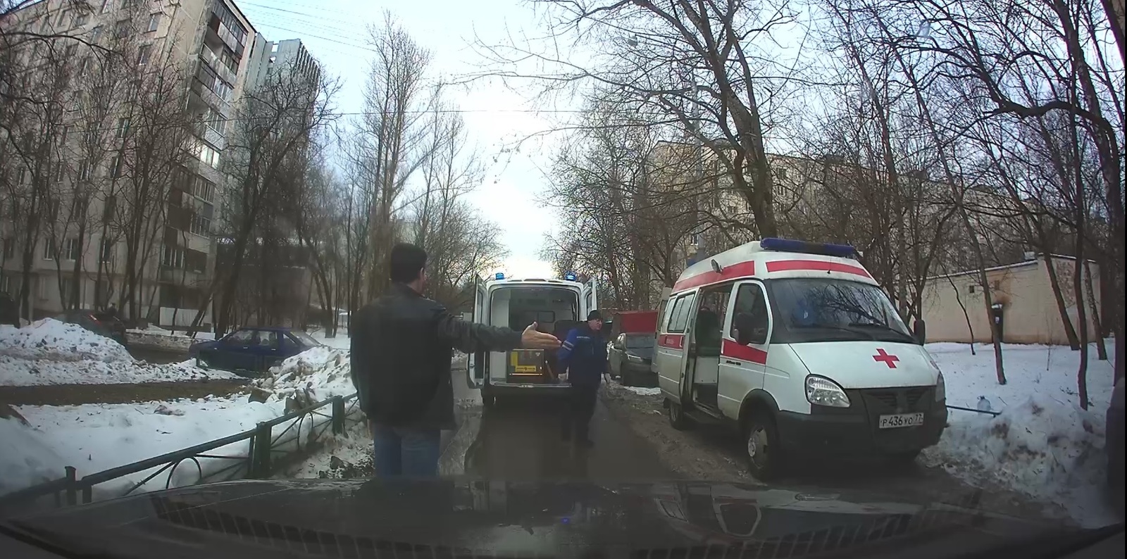 Ambulances are different - My, Etiquette, Ambulance, , , Niputyu