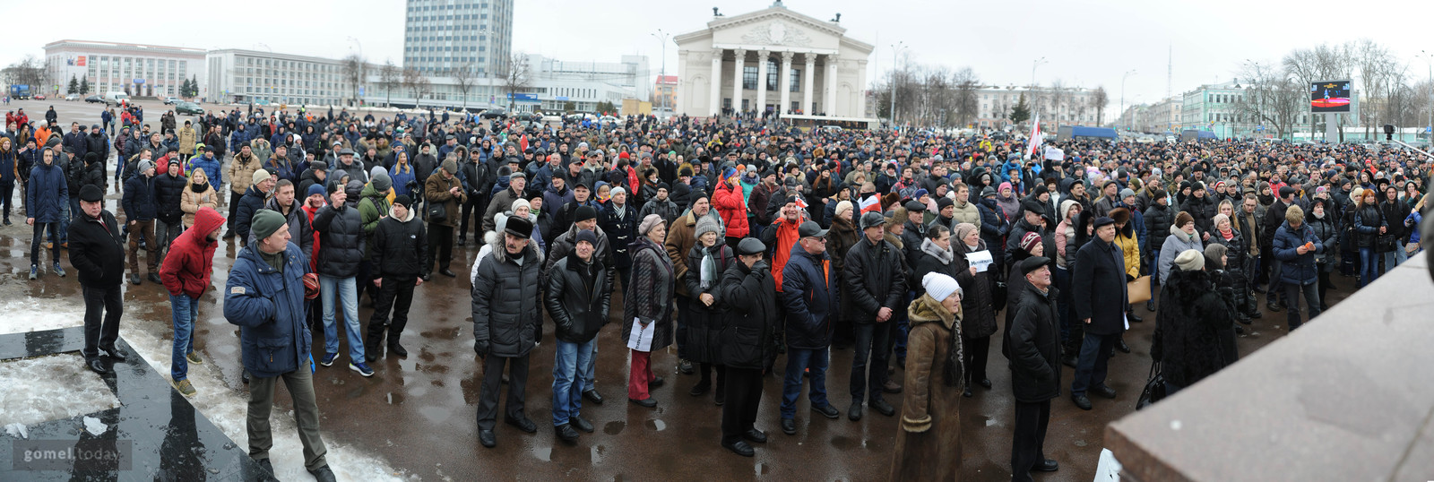 Больше 2000 человек собрал «Марш нетунеядцев» в Гомеле | Пикабу