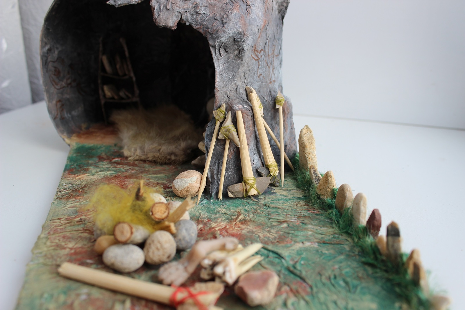 Miniature - Stone Age Hermit - My, Miniature, Papier mache, Caves, Stone Age, Hermits, Longpost