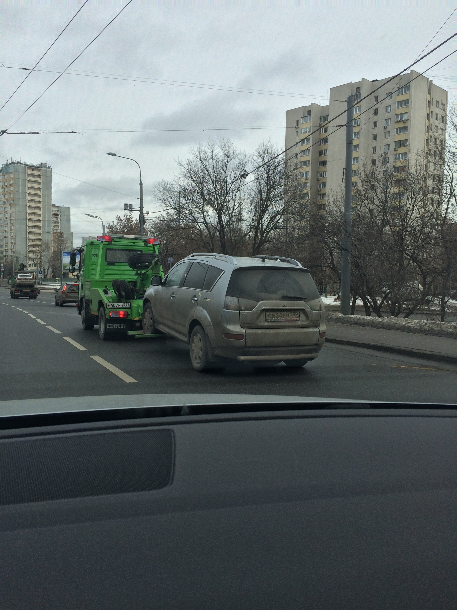 Эвакуация... А разве так можно? - Моё, Эвакуатор, Авто, Длиннопост