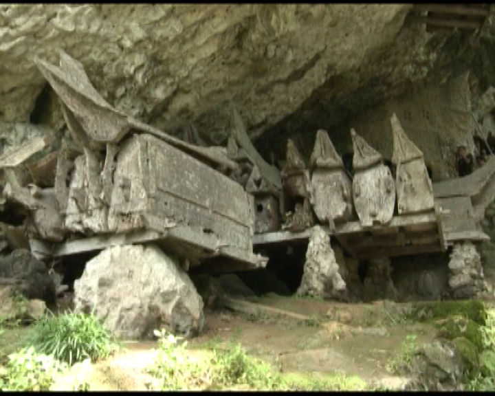 Tana Toraja, Indonesia: Valley of the Shadow of Death. Part 2 - Tribes, Longpost, Video, Tribe, Traditions, Grave, Sulawesi, , Indonesia, My