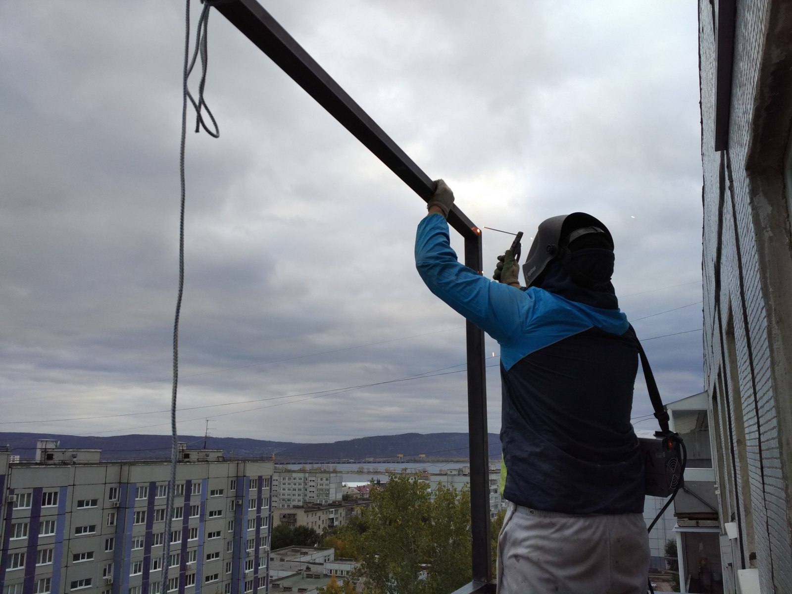 Comrade work - Welder, With your own hands, Facade, PVC windows, Work, Longpost