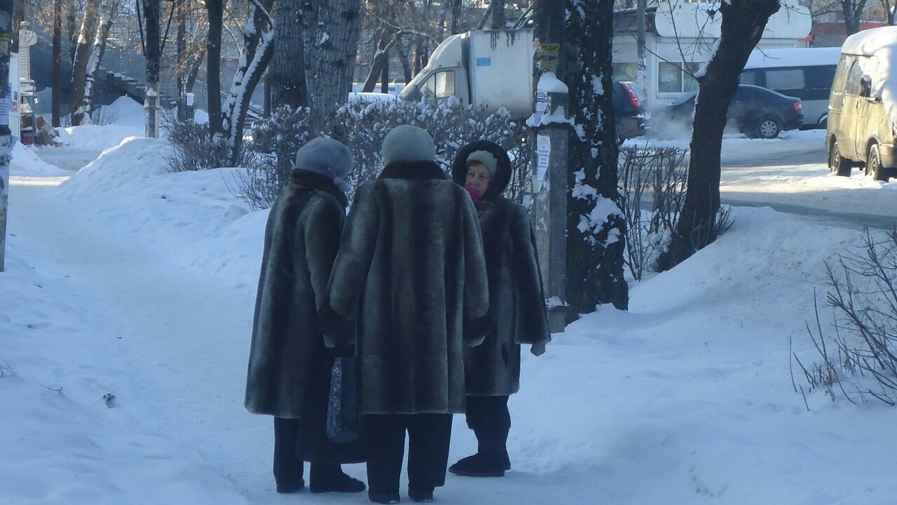 Когда дед изобрел умножающий луч - Бабушка, Мода