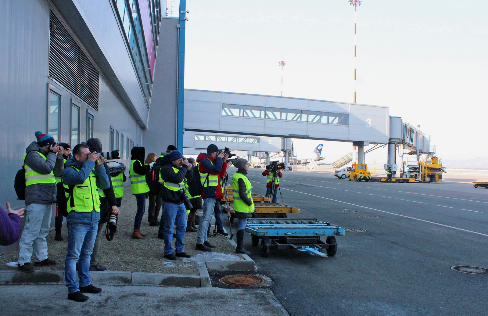 Meeting Leolet at Vladivostok airport - My, Vladivostok, Spotting, Leopard, Airplane, Aviation, The photo, Longpost