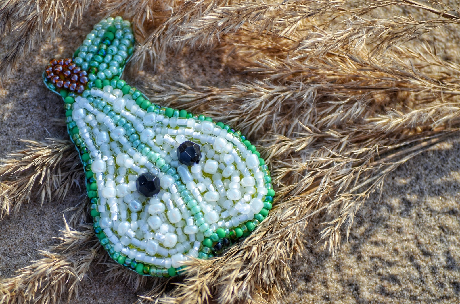 There is a pear, you can not eat - My, Beads, Brooch, Handmade, My, Embroidery, Handmade, Rukozhop