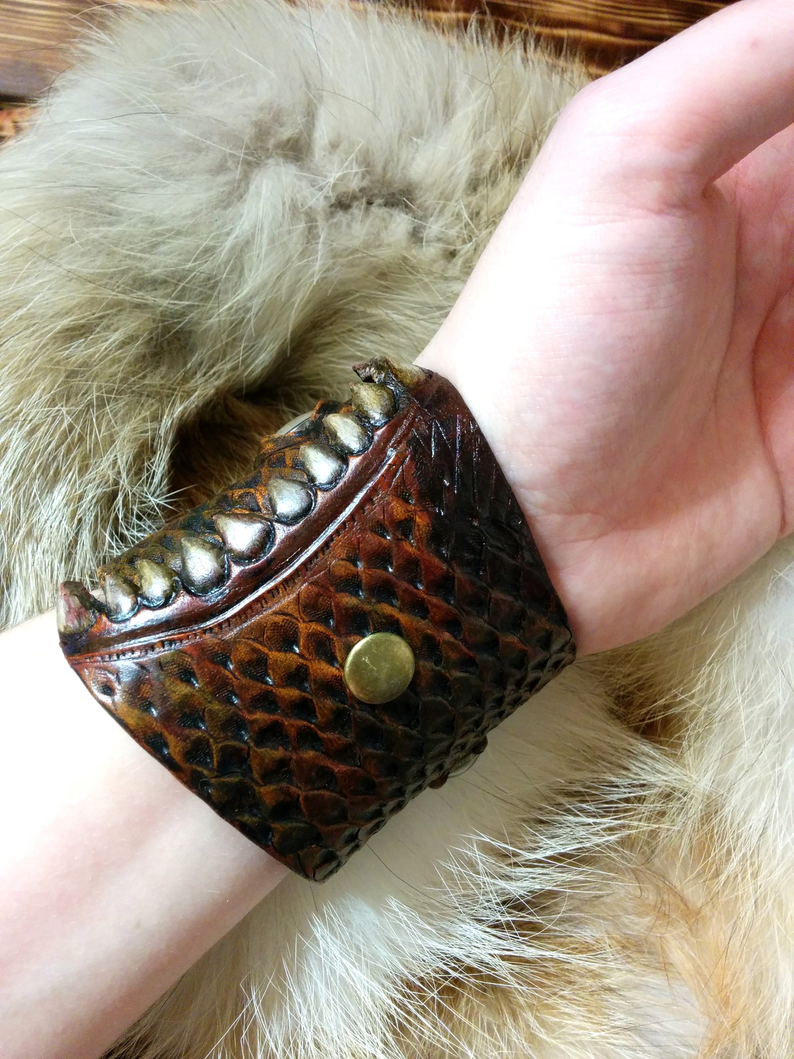 Leather bracelet Awakening - My, , Leather, A bracelet, The Dragon, Eyes, Watercolor, Longpost