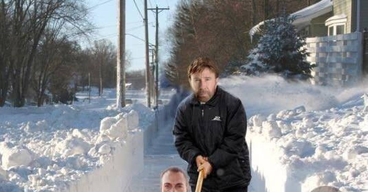 Now you don't have to worry about snowy roads)) - Chuck Norris, Jean-Claude Van Damme, Snow, Road