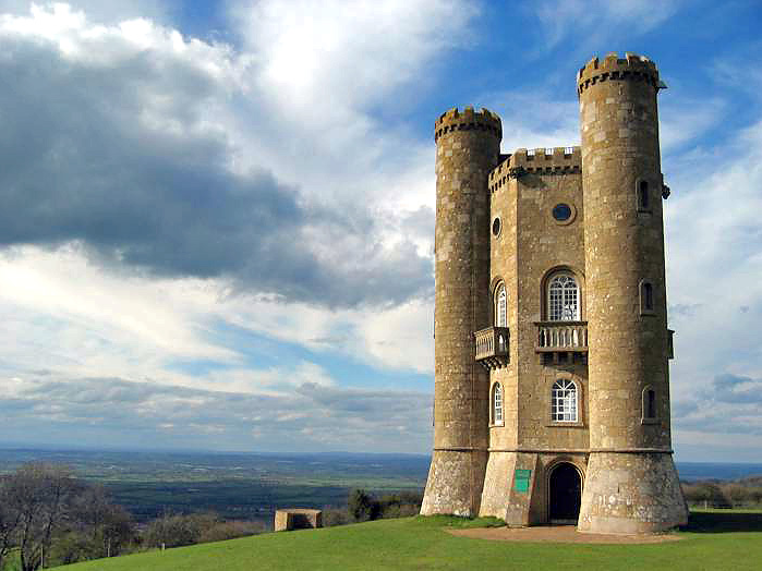 Broadway Tower in England - England, Beautiful view, The buildings, Longpost