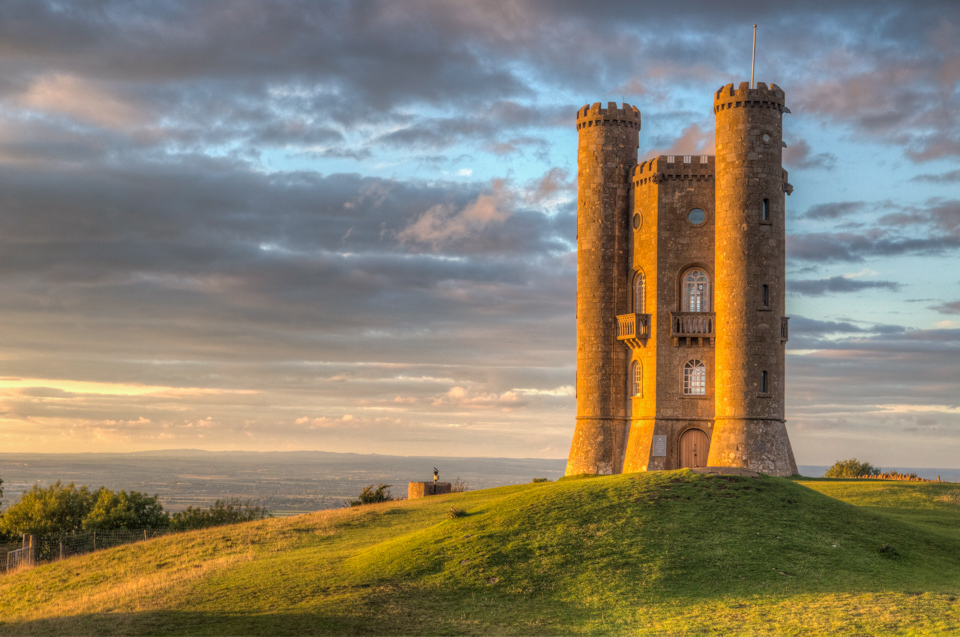 Broadway Tower in England - England, Beautiful view, The buildings, Longpost