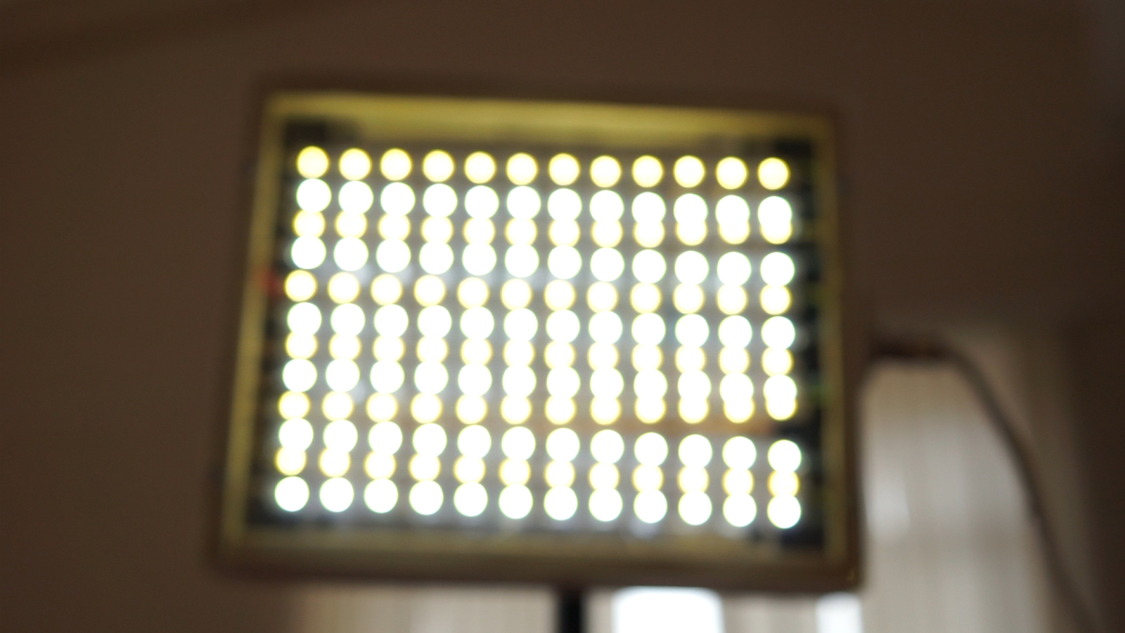 Подсветка выключателя из светодиодов – простая и надежная индикация