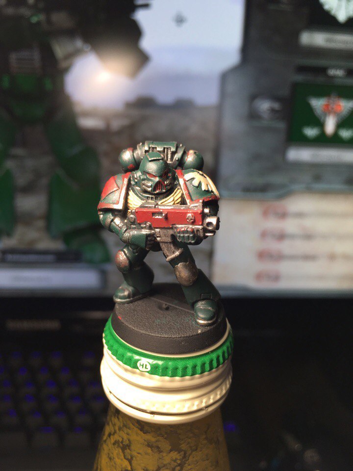 First day of painting: the first of the Dark Angels - My, Wh miniatures, Noob, Warhammer 40k, Longpost