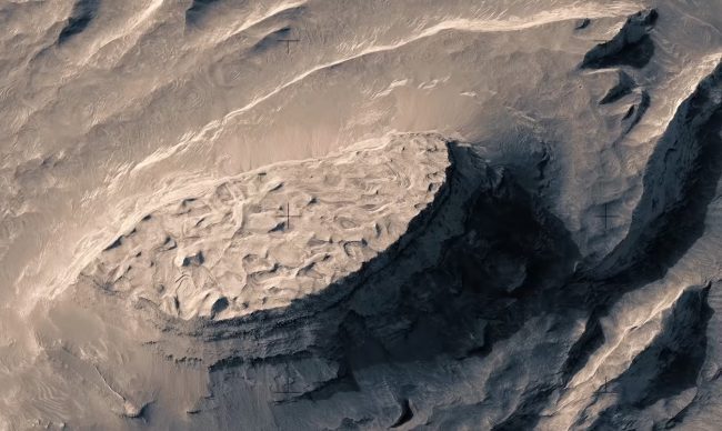 Beautiful flight over the surface of Mars - Space, Mars, , Video