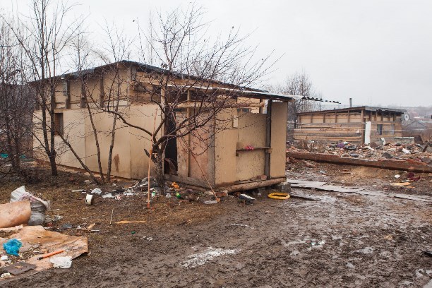 While the whole country is watching the rallies... - Gypsies, Plekhanovo, Samostroy