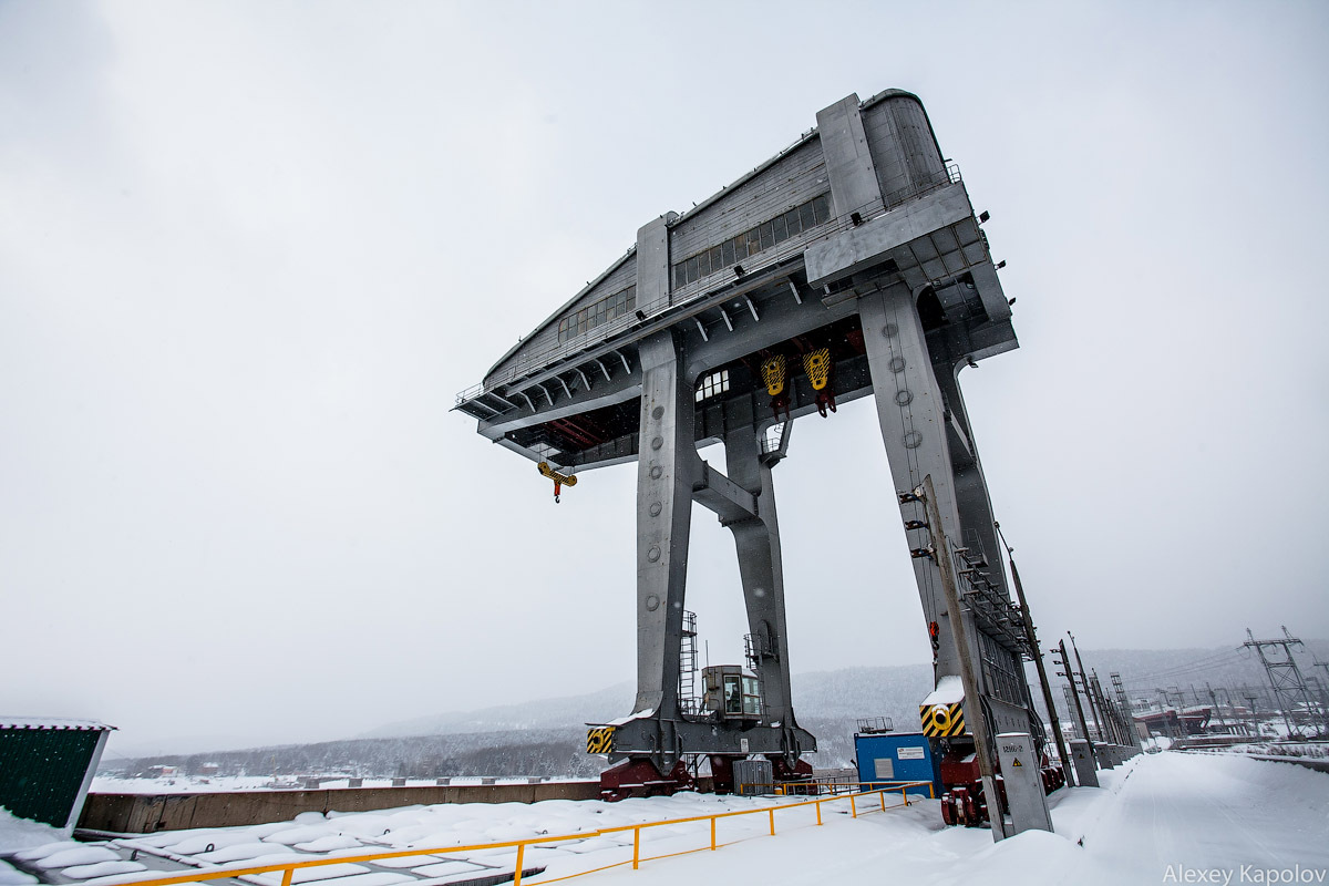 Imperial walker at the Krasnoyarsk hydroelectric power station - My, Tap, Krasnoyarsk, Hydroelectric power station, At-At, Walker, Star Wars