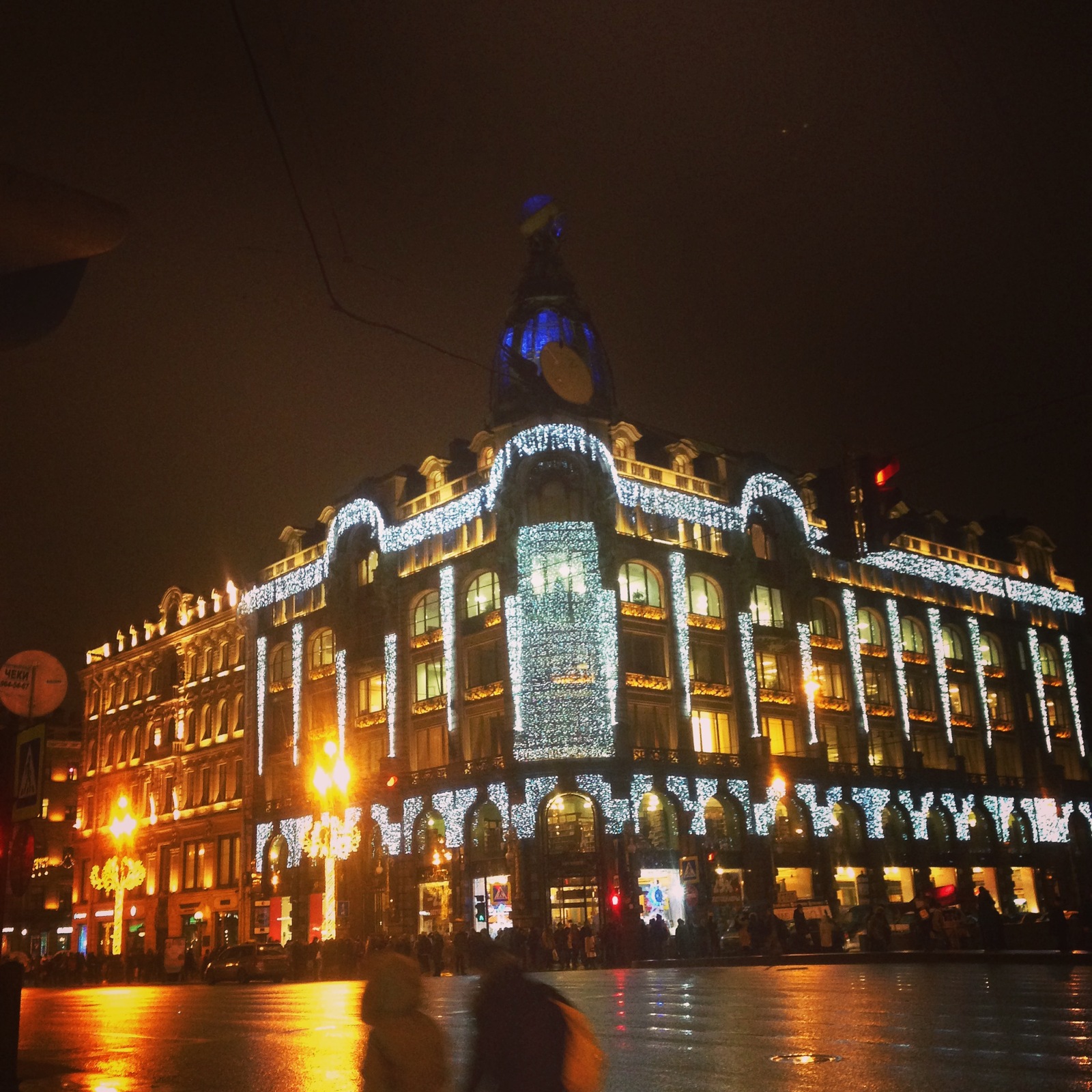 Night Peter - My, Saint Petersburg, Night, Lights, , , Singer House, Longpost, Saint Isaac's Cathedral