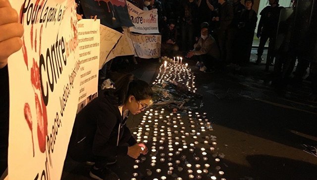 Meanwhile in Paris - Политика, Франция, Протест, Полиция, Мат