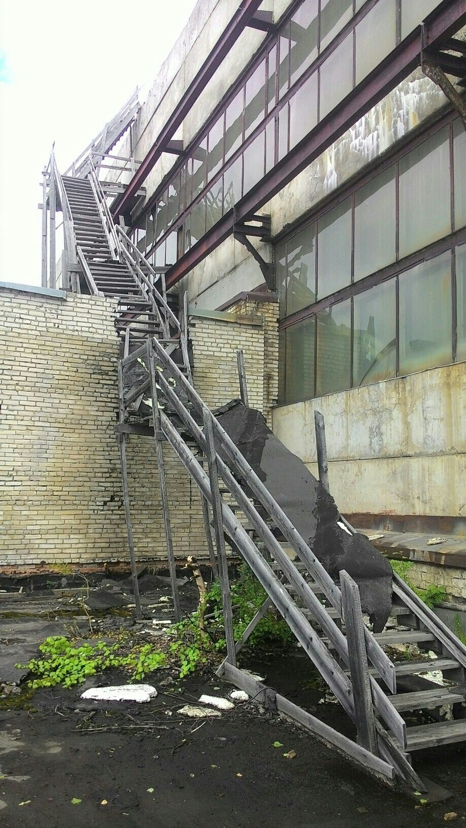 Abandoned shipyard - My, Factory, Nikolaevsk-On-Amur, Tags are clearly not mine, Abandoned factory, Longpost