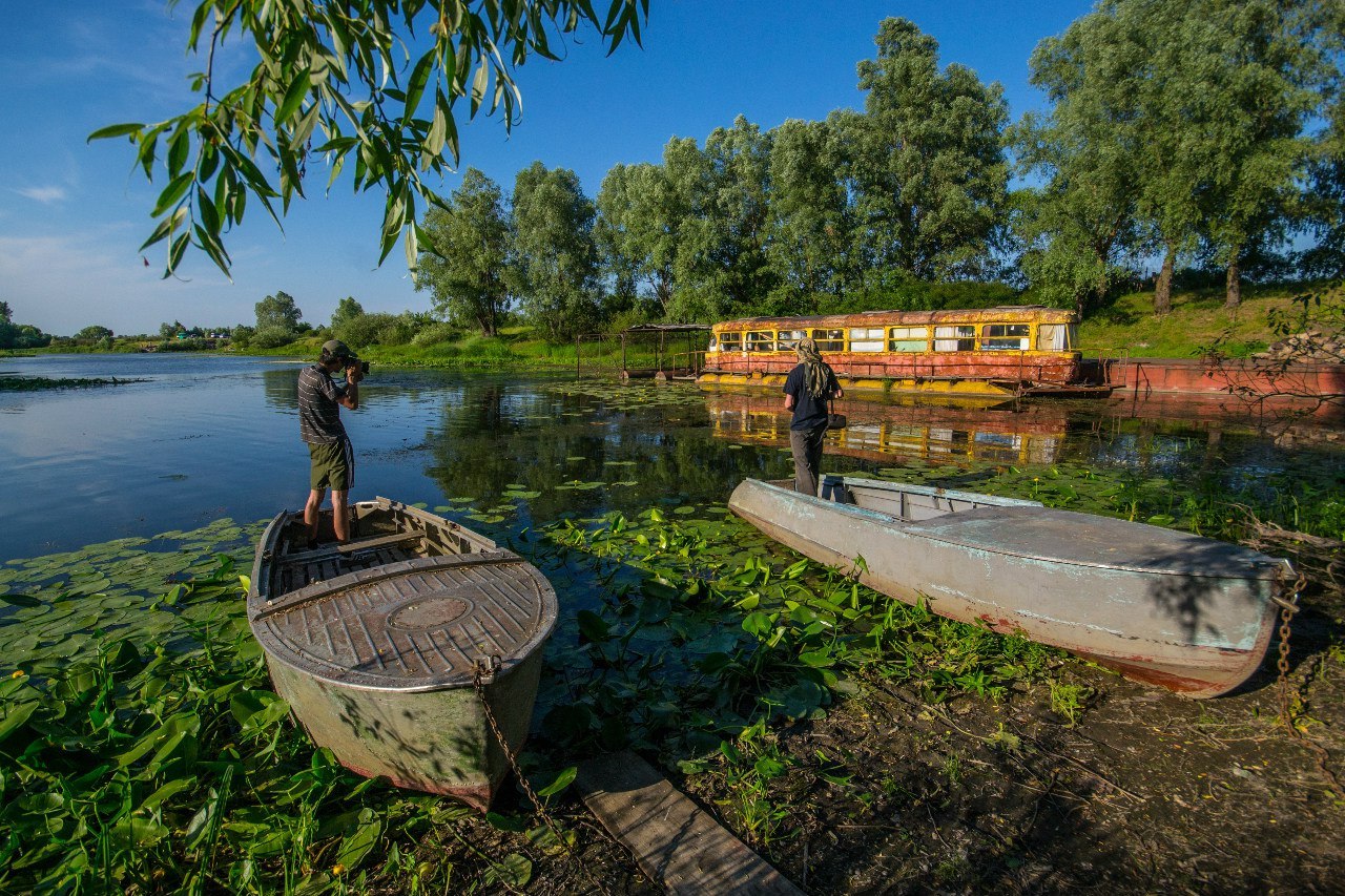 Заброшенный трамвай-дача на воде - Урбанфото, Заброшенное, Заброшенное место, Длиннопост, Трамвай