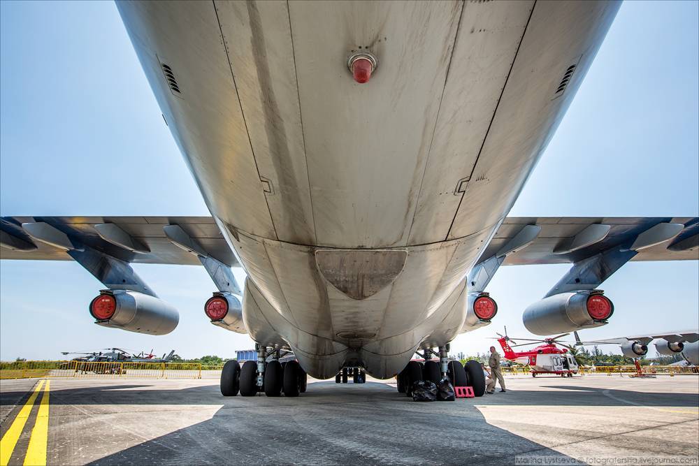 What's inside the IL-76? - Aviation, IL-76, IL-76MD, The photo, Airplane, Longpost