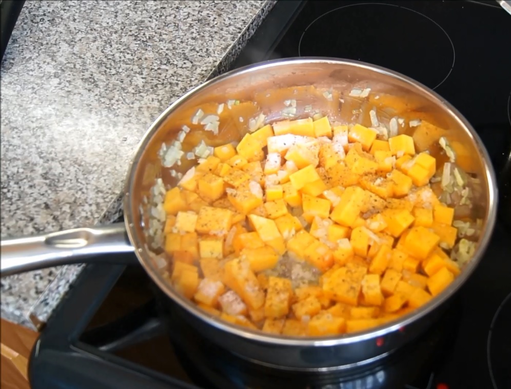 Indian cuisine. Pumpkin curry with beans. - Longpost, Video, Kitchen, Pumpkin, Cook at home, Cooking, Recipe, Food, My