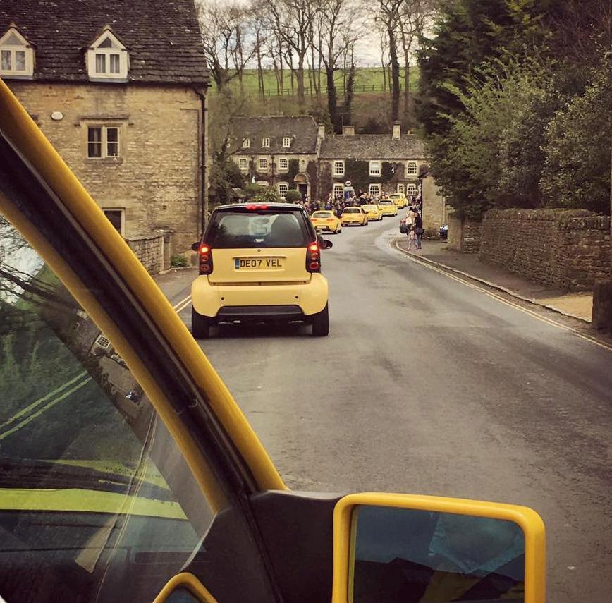 Remember the story of the yellow car preventing tourists from taking photos? - The photo, Longpost, Car