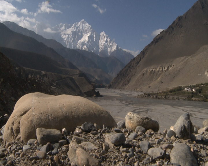 Tibet, Lo Monthang: Yeti, abandoned monasteries and ancient books - My, Nepal, Tibet, , , Monastery, Yeti, Video, Longpost