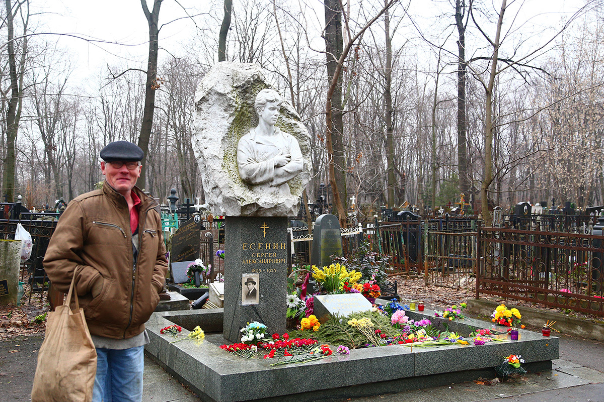 Где похоронена сонька золотая ручка ваганьковское кладбище фото участок